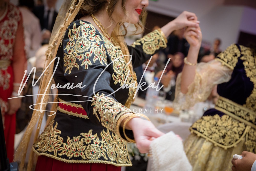 مونية شاكال