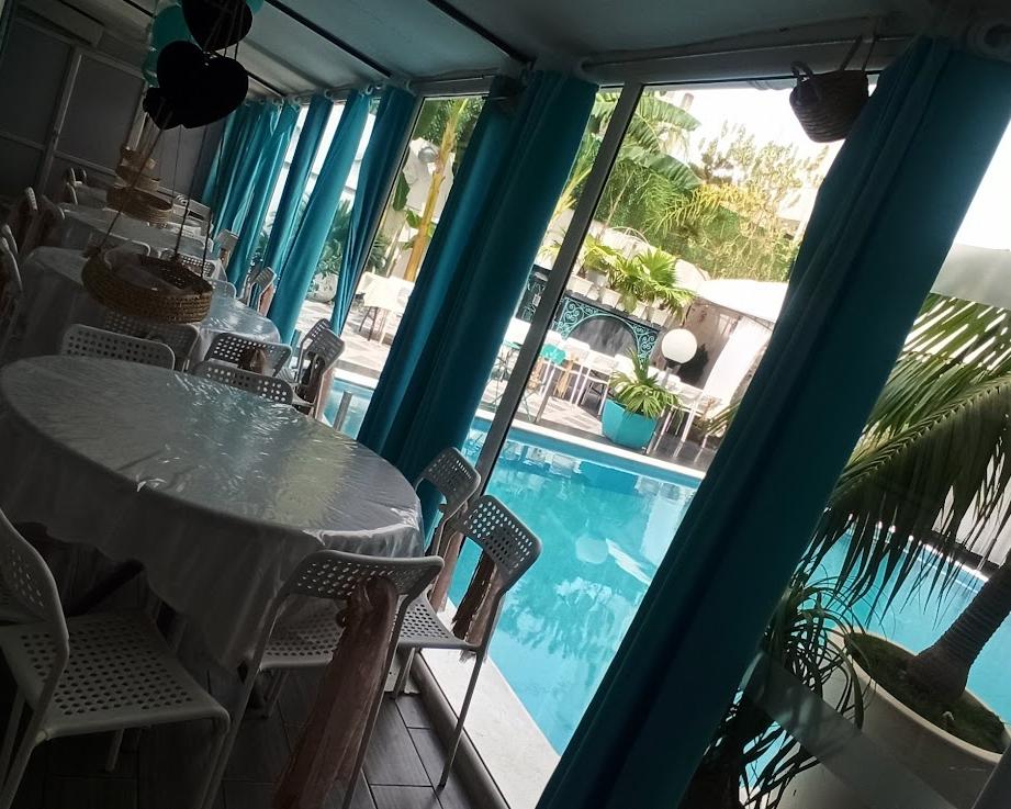 النجمة الذهبية الدرارية photo