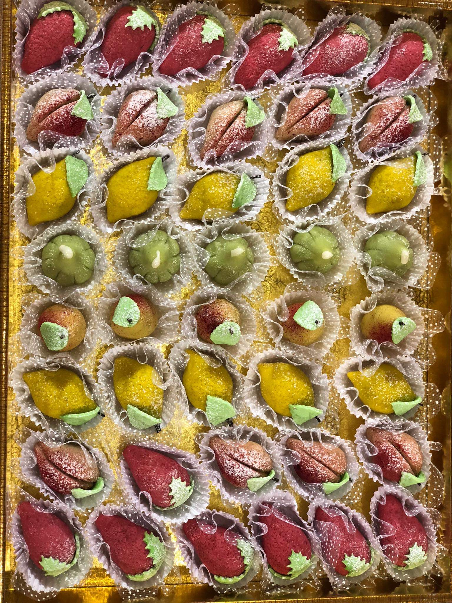 الحلويات التقليدية سانت هوبر بناشنهو photo